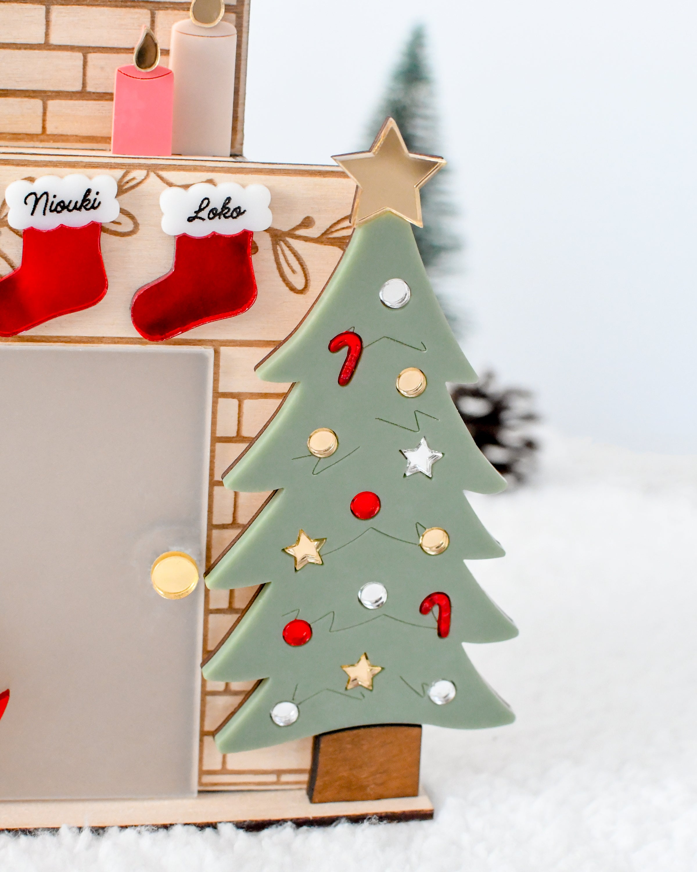 Cheminée magique de Noël - Décompte de Noël, activités et surprises