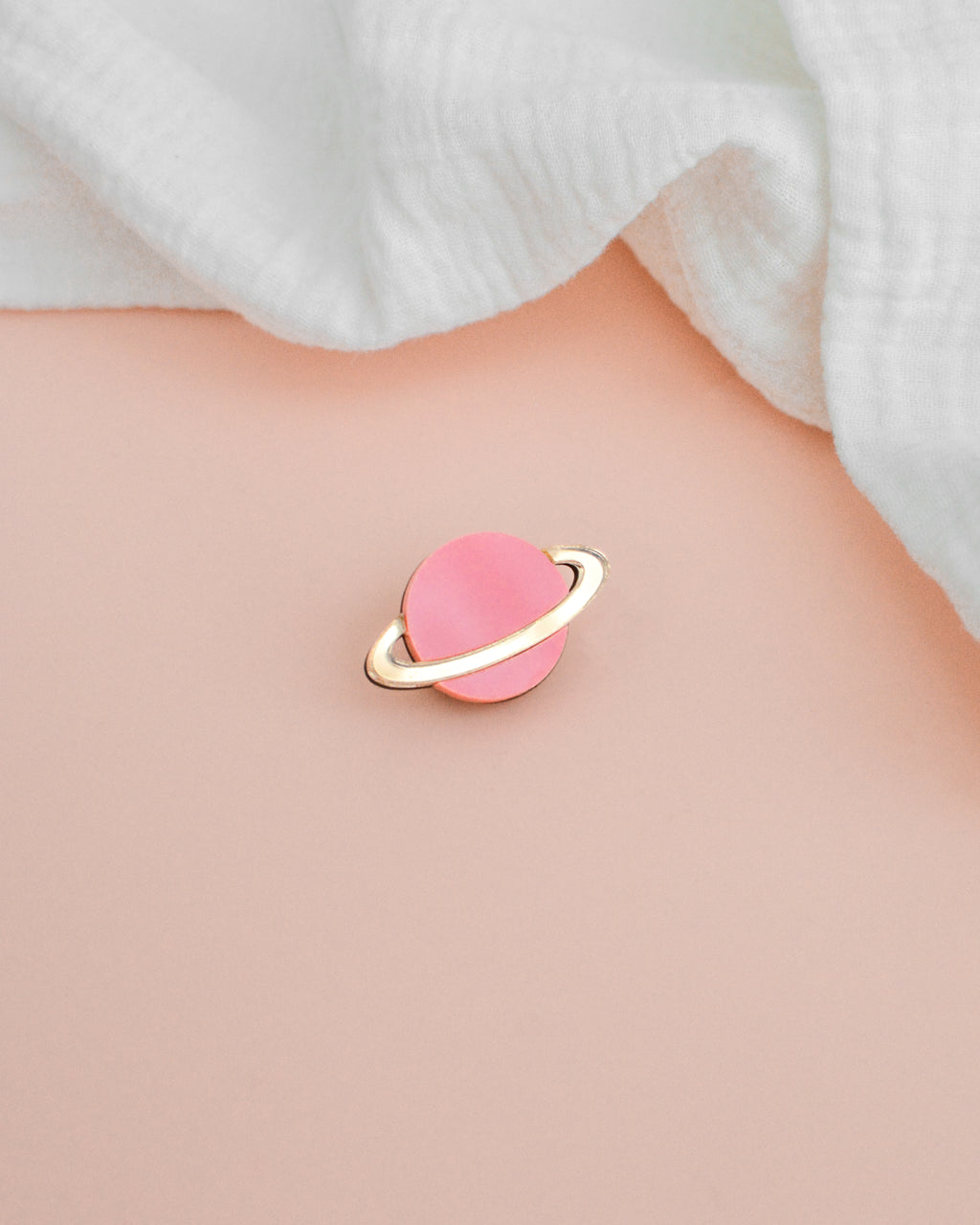 Pin's Planète rose